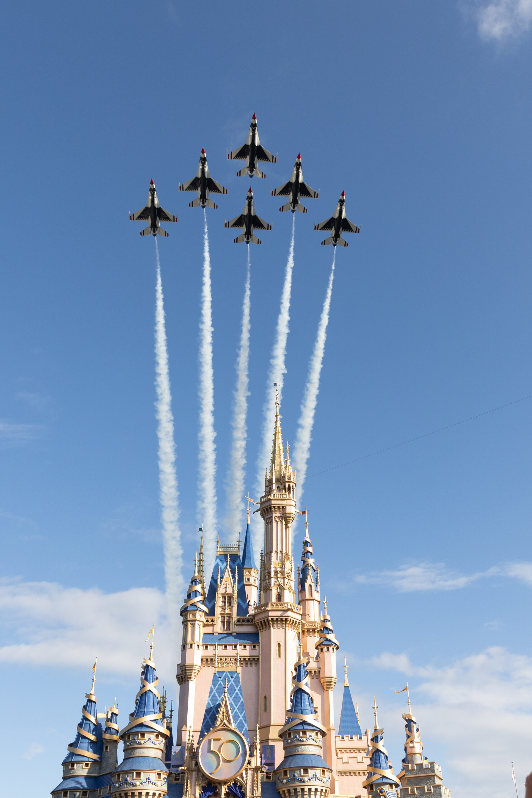 Us Air Force Thunderbirds Cinderella Castle Flyover Magic Kingdom